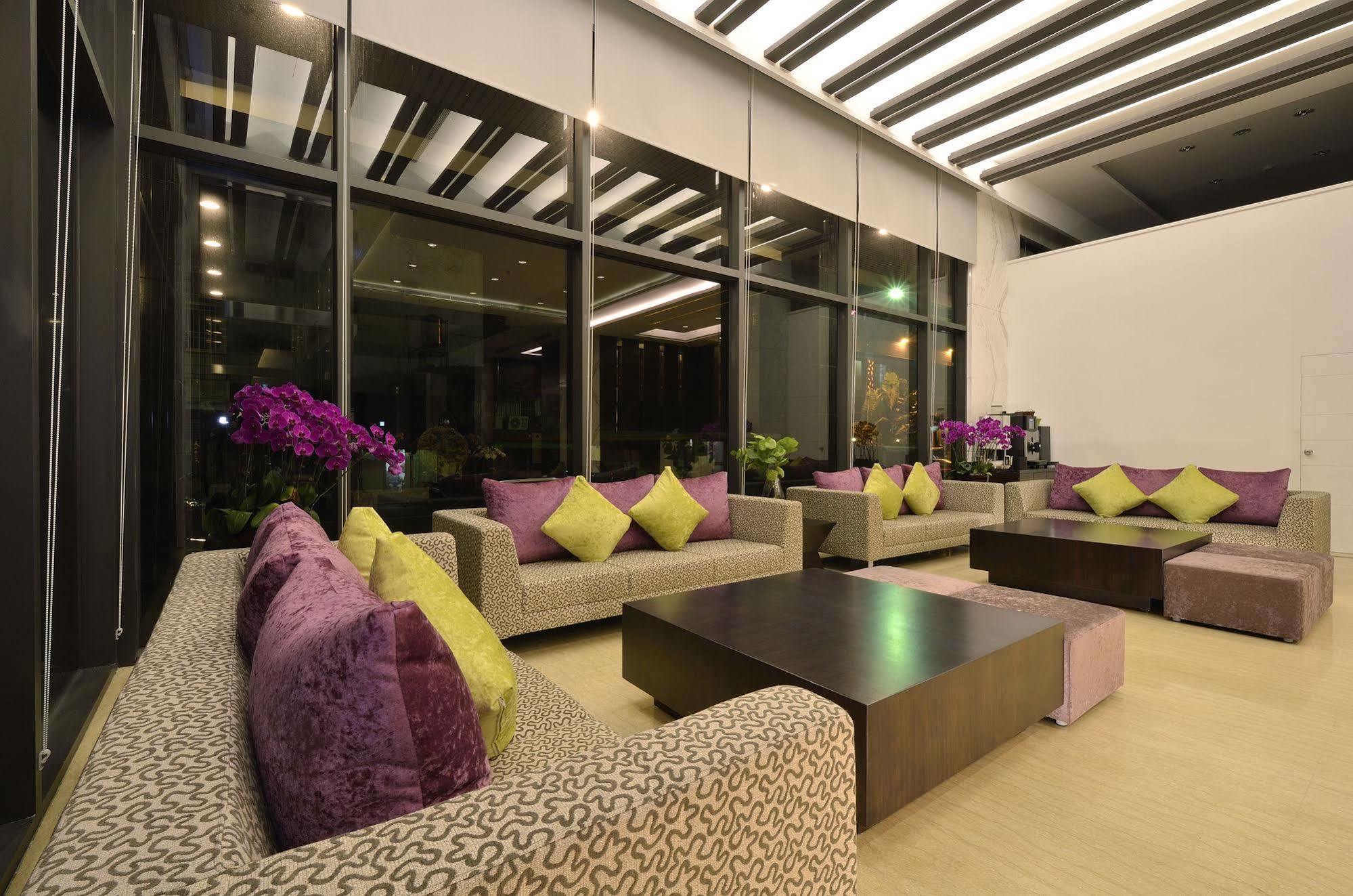 Hoya Hotel T'ai-tung Zewnętrze zdjęcie